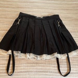 Skirt with lace and metal trim Girls Black Size Large